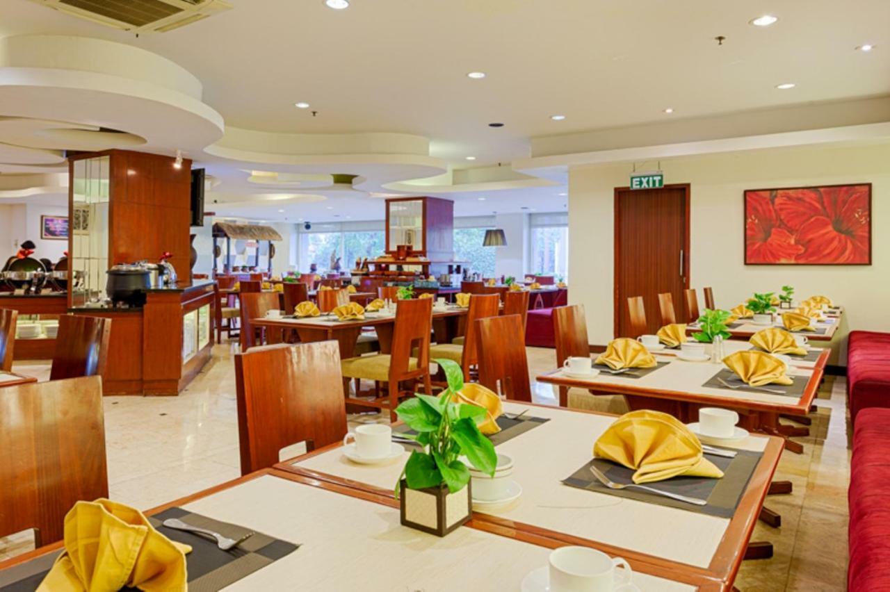 Hotel Sahid Surabaya Exterior photo